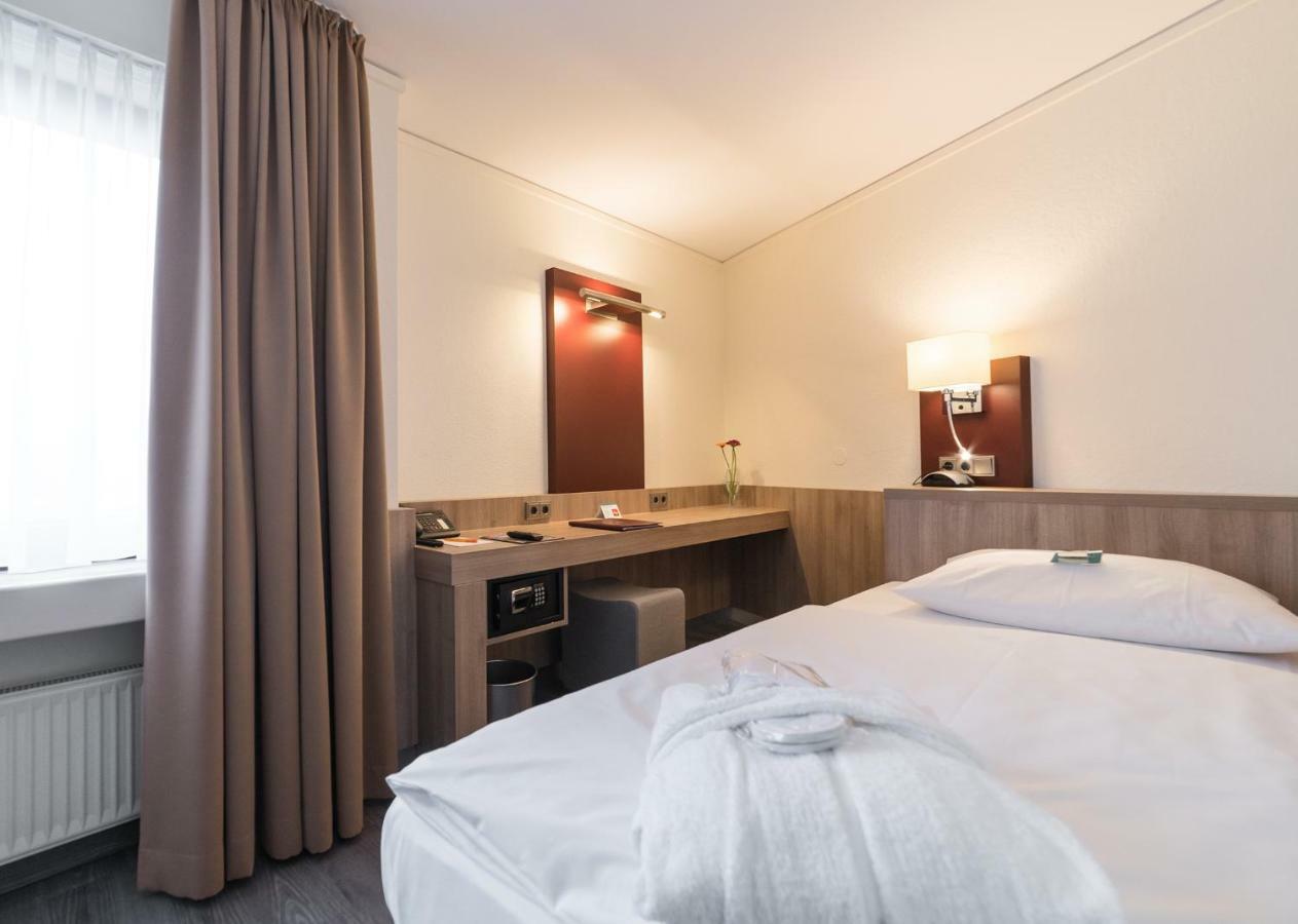 Hotel Gustav-Stresemann-Institut Bonn Exterior photo