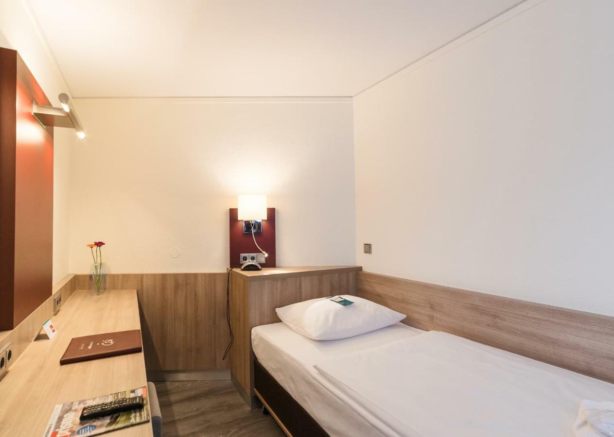 Hotel Gustav-Stresemann-Institut Bonn Exterior photo